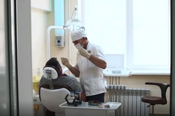 Стоматологическая поликлиника отделение хирургической, терапевтической и ортопедической стоматологии, с рейтингом 3.5 - находится по адресу Волгоград, Коммунистическая улица, 31 