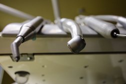 Стоматология Полидент+, с рейтингом 2.5 - находится по адресу Санкт-Петербург, Караваевская улица, 28 к1 