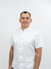 Стоматолог, имплантолог Иван Валерьевич Макаров