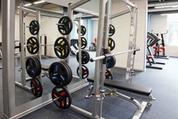 Фитнес-клуб Триумф, с рейтингом 2.8 - находится по адресу Сочи, Кирпичная улица, 2 к3 