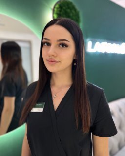 Алина Гланц