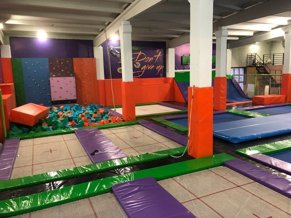 batutnyj klub jump park na