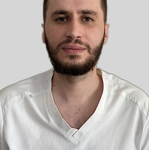 Гаджи Устарханович Везиров