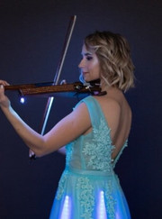 Музыкант Яна Грядунова