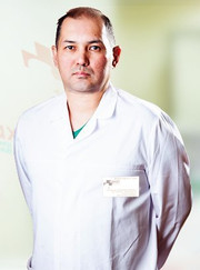 Врач лабораторной диагностики Кайрат Шакирович Давлетбаков