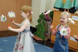 Семейно-психологический центр Обыкновенное Чудо, с рейтингом 3.9 - находится по адресу Екатеринбург, Родонитовая улица, 26 