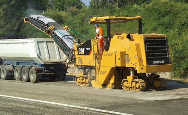 Работа трактористом в Москве