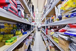 Автокомплекс Реактор, с рейтингом 3.5 - находится по адресу Омск, Академика Королёва проспект, 5 