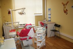 Стоматологическая клиника Триодент, с рейтингом 3.8 - находится по адресу Московская область, Ивантеевка, Школьная улица, 14 
