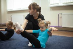 Школа художественной гимнастики для детей GymBalance, с рейтингом 4.8 - находится по адресу Санкт-Петербург, Загребский бульвар, 9 