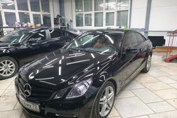 Автомобильный детейлинг-центр A1 Detailing, с рейтингом 4.1 - находится по адресу Тюмень, улица 50 лет Октября, 73 ст10 