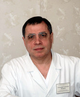 Онколог Александр Семенович Резников