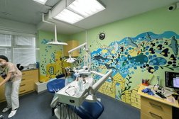 Детская и семейная стоматология Африка, с рейтингом 3.8 - находится по адресу Ставрополь, 50 лет ВЛКСМ, 79 