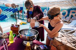 Летняя резиденция Santorini, с рейтингом 4.2 - находится по адресу Краснодар, 3-я Трудовая улица, 1/Б 