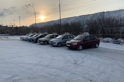 Автошкола Джек, с рейтингом 3 - находится по адресу Нижний Тагил, Садовая улица, 18 