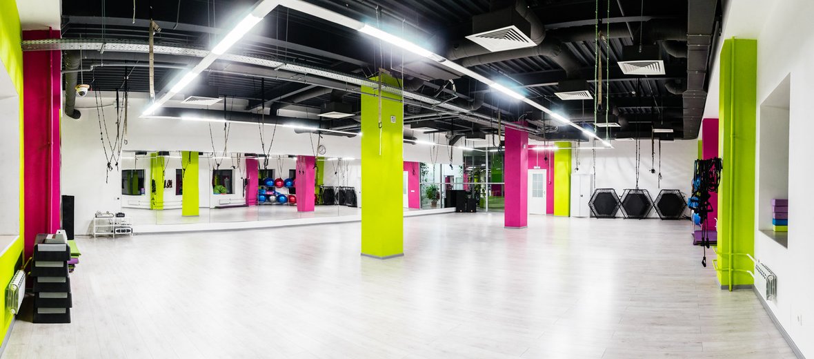 Onfit.ru побывал в гостях в новом клубе LesFitness.