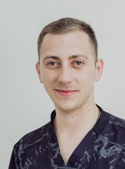 Ветеринарный врач-терапевт, ветеринар Павел Владимирович Савинский