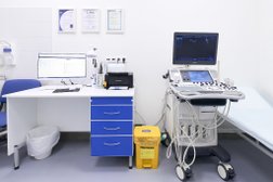 Центр анализов экспертного уровня CMD, с рейтингом 3.6 - находится по адресу Калуга, Труда, 4 к1 