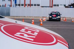 Автошкола RED, с рейтингом 3.5 - находится по адресу Таганрог, Социалистическая улица, 2 