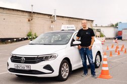 Автошкола Догма, с рейтингом 4.6 - находится по адресу Санкт-Петербург, улица Егорова, 1 