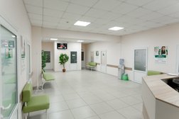 Многопрофильная клиника Медицинская помощь Клинцы, с рейтингом 3 - находится по адресу Брянская область, Клинцы, Парковая улица, 13А 