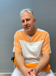 Главный врач, стоматолог Вячеслав Борисович Тимирханов