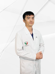 Отоларинголог Нурболат Шералиевич Алимбеков