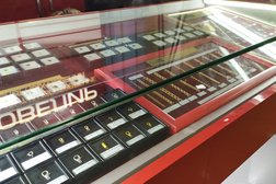 Ювелирно-часовая мастерская Aurum, с рейтингом 4 - находится по адресу Санкт-Петербург, проспект Большевиков, 18 к2 