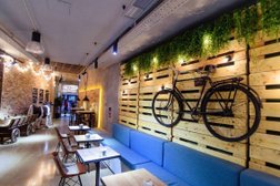 Кафе Farm Market, с рейтингом 4.3 - находится по адресу Санкт-Петербург, Финляндский проспект, 4 лит А 