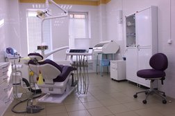 Стоматологическая клиника Лира, с рейтингом 4.6 - находится по адресу Москва, Варшавское шоссе, 141 к13 
