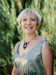 Бизнес-консультант, бизнес-тренер Елена Викторовна Чумакова