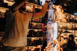 Ресторан Siberia lounge center, с рейтингом 4.5 - находится по адресу Челябинск, Труда, 181 