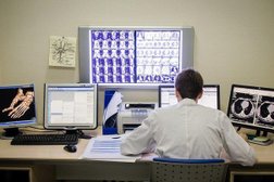 Поликлиника, диагностический центр АВИЦЕННА Мать и дитя, с рейтингом 3.3 - находится по адресу Новосибирск, Димитрова проспект, 7 