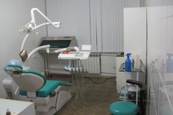 Клиника семейной медицины Радуга Плюс, с рейтингом 3.2 - находится по адресу Ленинградская область, д. Вартемяги, Смольнинская улица, 2 