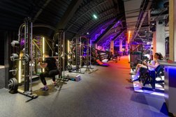 Фитнес-клуб DDX Fitness Омск Фестиваль, с рейтингом 4.8 - находится по адресу Омск, улица 70 лет Октября, 19 