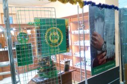 Сеть салонов ювелирных изделий и часов Изумруд, с рейтингом 4.6 - находится по адресу Хабаровск, Тихоокеанская, 191а 