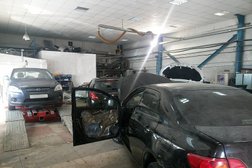 Автосервис Ваш сервис, с рейтингом 2.8 - находится по адресу Саратов, Аэропорт, 12Б 