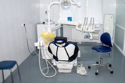 Стоматологическая клиника Данта, с рейтингом 4.9 - находится по адресу Волгоград, 50 лет Октября, 40 