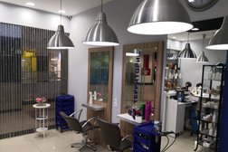 Салон красоты LUCKY, с рейтингом 4.2 - находится по адресу Москва, Шереметьевская улица, 20 