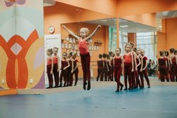 Студия танцев Uppelsin, с рейтингом 3.5 - находится по адресу Республика Коми, Сыктывкар, Первомайская улица, 38 