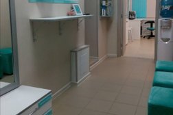 Стоматология Студия дентал бьюти, с рейтингом 4.8 - находится по адресу Челябинск, Солнечная улица, 6в 