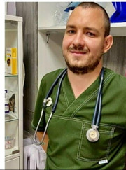 Ветеринарный врач-дерматолог, ветеринар Евгений Николаевич Дьяконенко