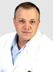 Пластический хирург, имплантолог Павел Владиславович Волков