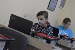 Студия знаний D.v.o.r.i.k., с рейтингом 2.7 - находится по адресу Омск, улица Завертяева, 13 