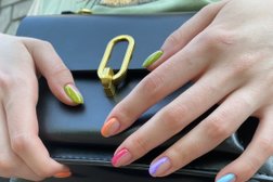 Студия маникюра и педикюра Кисточки, с рейтингом 2 - находится по адресу Ленинградская область, Мурино, улица Шувалова, 16/9 