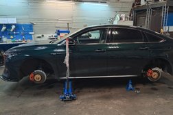 Сервисный центр легковых автомобилей Ангар-36, с рейтингом 4.9 - находится по адресу Москва, шоссе Фрезер, 36, стр. 1 