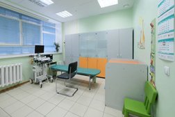 Педиатрический центр Тонус КРОХА, с рейтингом 3.6 - находится по адресу Нижний Новгород, улица Коминтерна, 139 