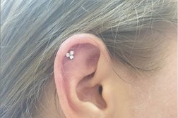 Салон-парикмахерская Время красоты, с рейтингом 2 - находится по адресу Приморский край, Артем, улица Кирова, 11в 