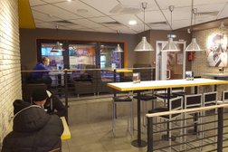 Пиццерия Додо Пицца, с рейтингом 3.7 - находится по адресу Москва, Братиславская улица, 22 