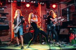 Музыкальная школа рока для взрослых и детей Rockstar, с рейтингом 4.5 - находится по адресу Новосибирск, Серебренниковская улица, 6/1 